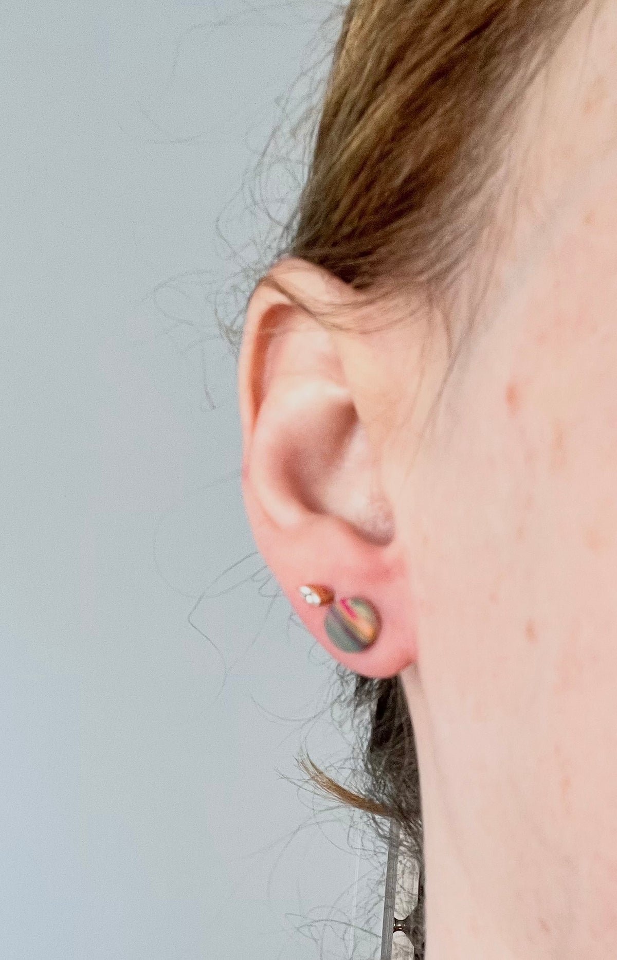 Micro Rainbow Circle Studs