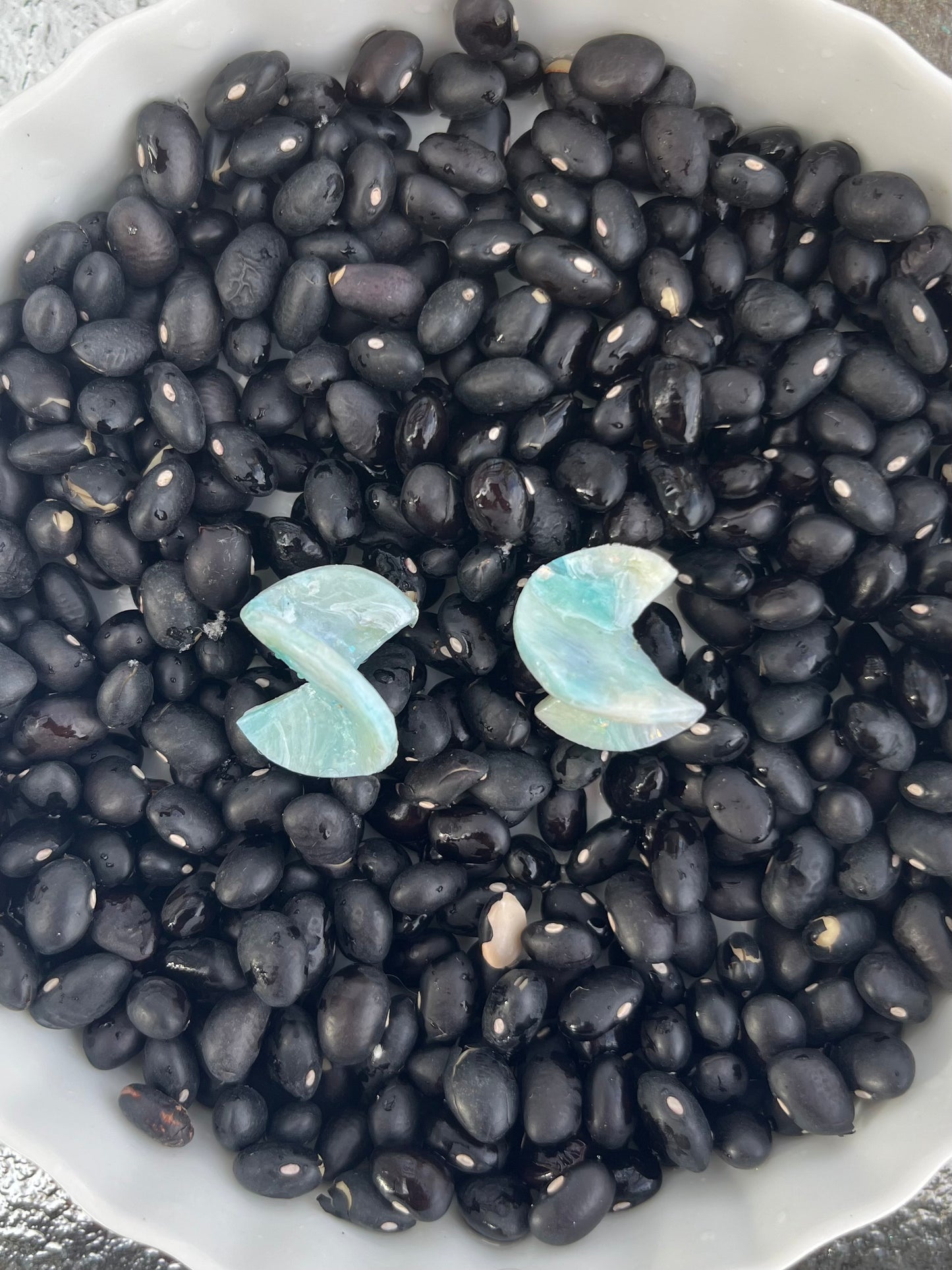 Faux Stone Ripple Studs