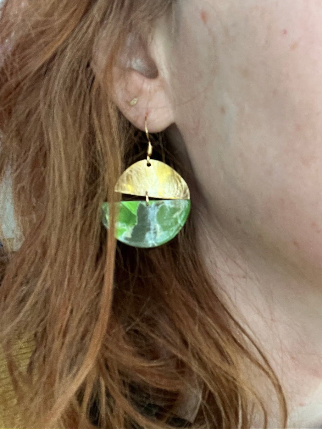 Bright green marble brass semi circle dangle earrings, handmade polymer clay — Hammer & Thread