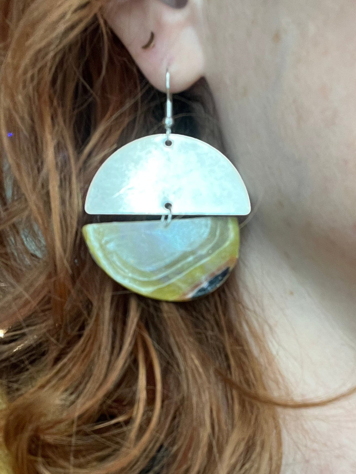 Earthy agate sterling silver semi circle dangle earrings, handmade polymer clay — Hammer & Thread