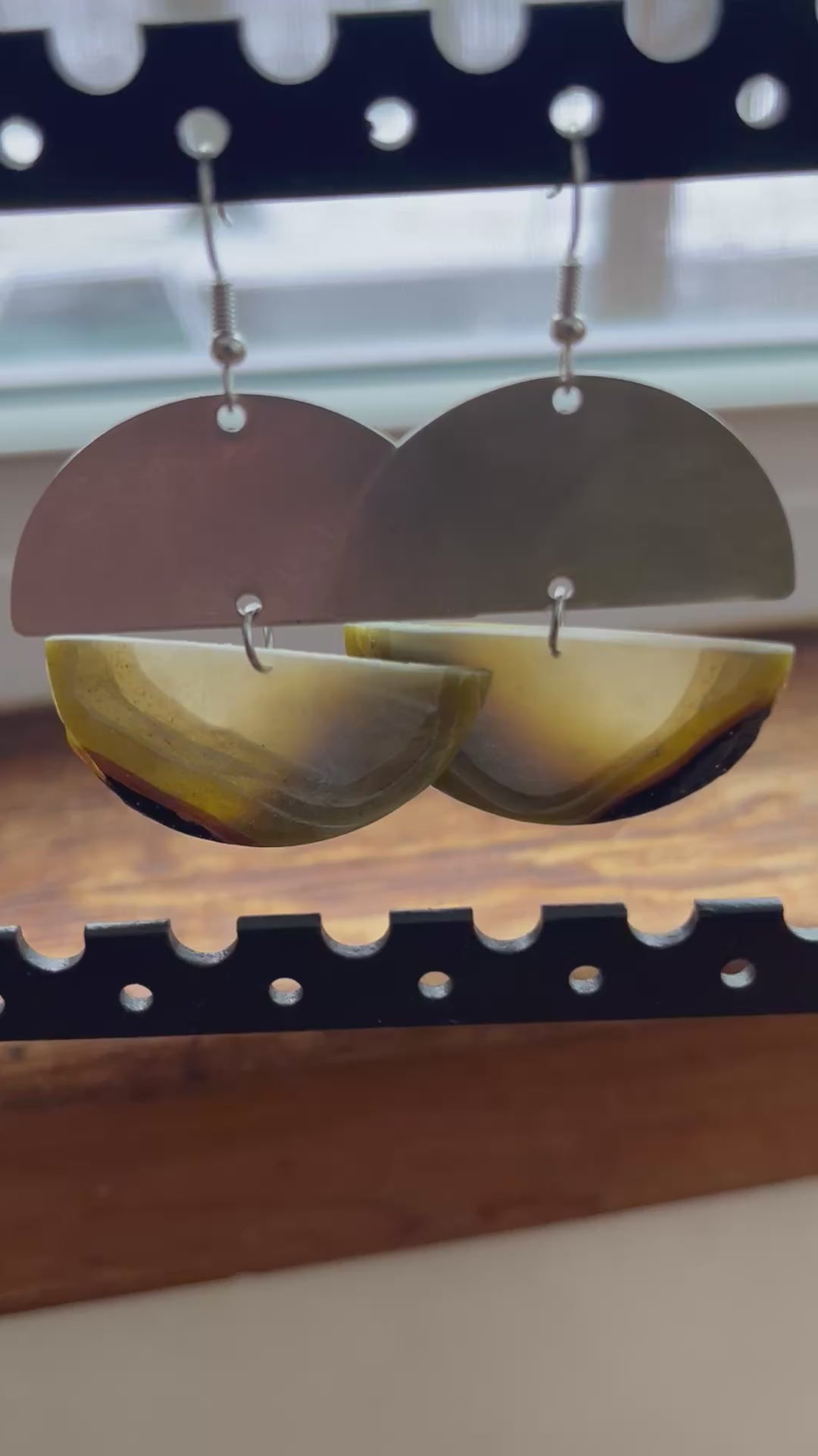 Earthy agate sterling silver semi circle dangle earrings, handmade polymer clay — Hammer & Thread