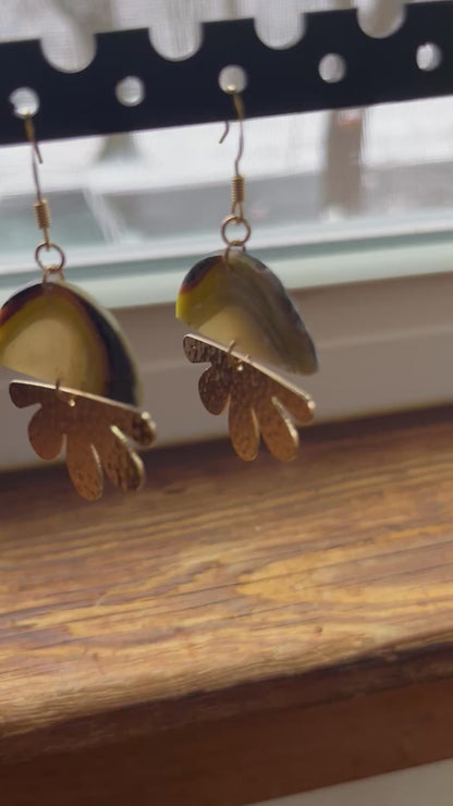 Earthy agate semi circle flower dangle earrings, handmade polymer clay — Hammer & Thread